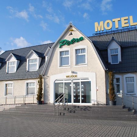 Motel Petro Torzym Exteriér fotografie